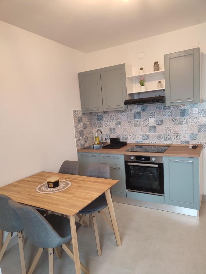 Apartman Maris Povljana